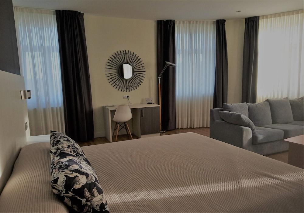 Hotel Seminario Aeropuerto Bilbao Дерио Экстерьер фото